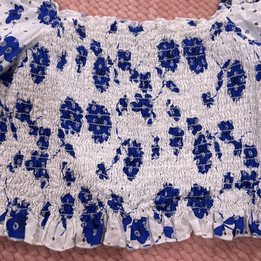 Crop Top - Picture 2 of 5